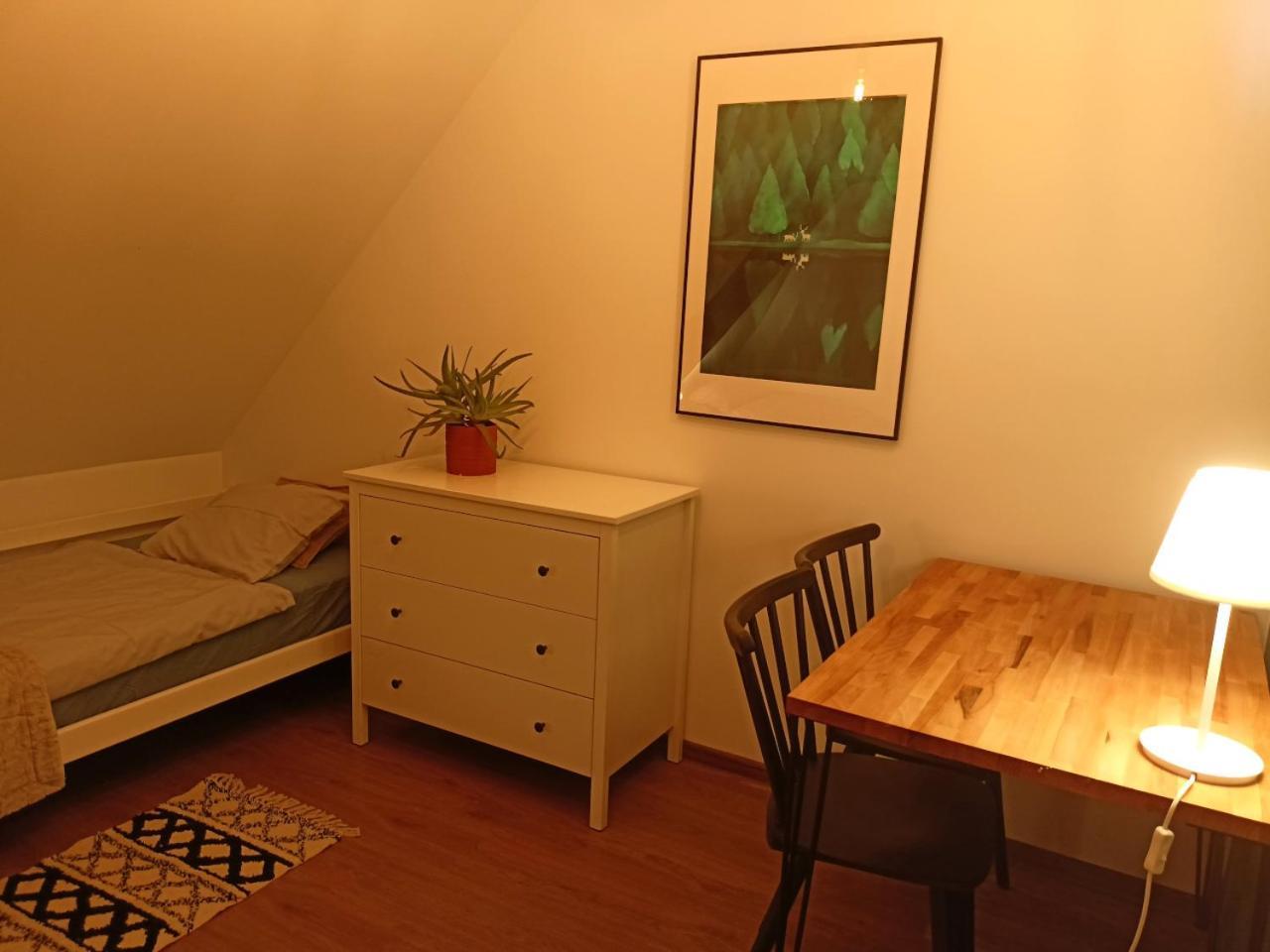 Lemuria Pokoje Hostel Chojnowska A Legnica Kültér fotó