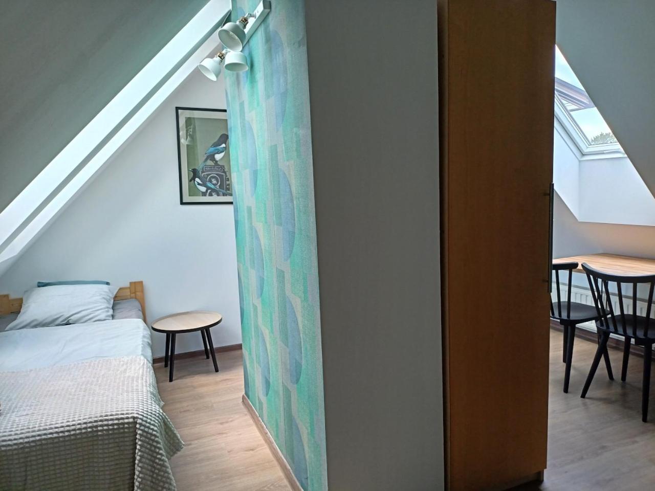 Lemuria Pokoje Hostel Chojnowska A Legnica Kültér fotó